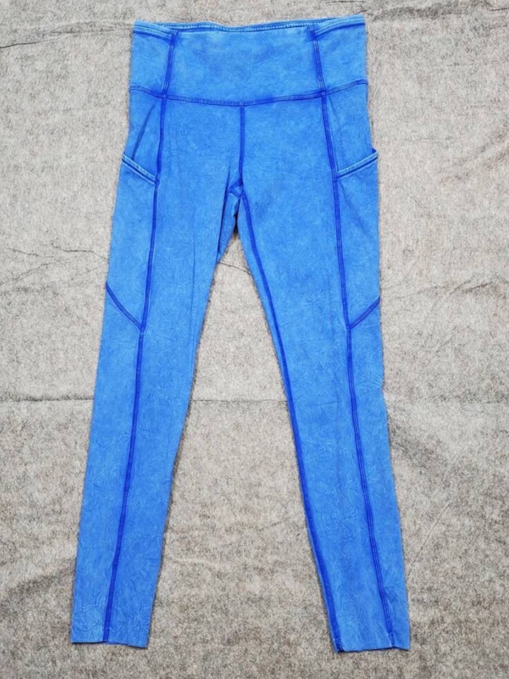 Lululemon Size 6 Blue Wash Leggings